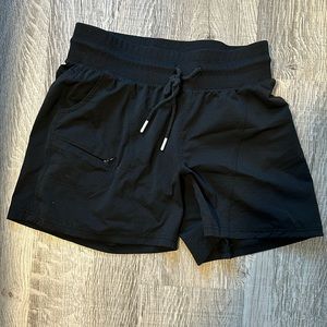 Women’s Zyia Hiking Shorts